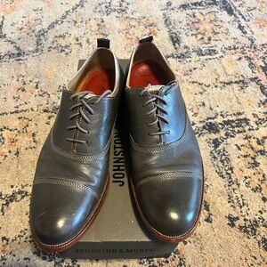 Grey Size 10 Johnston & Murphy Cap Toe Dress Shoes